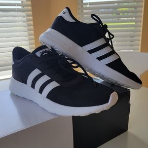 Lite Racer Adidas Tennis Shoes